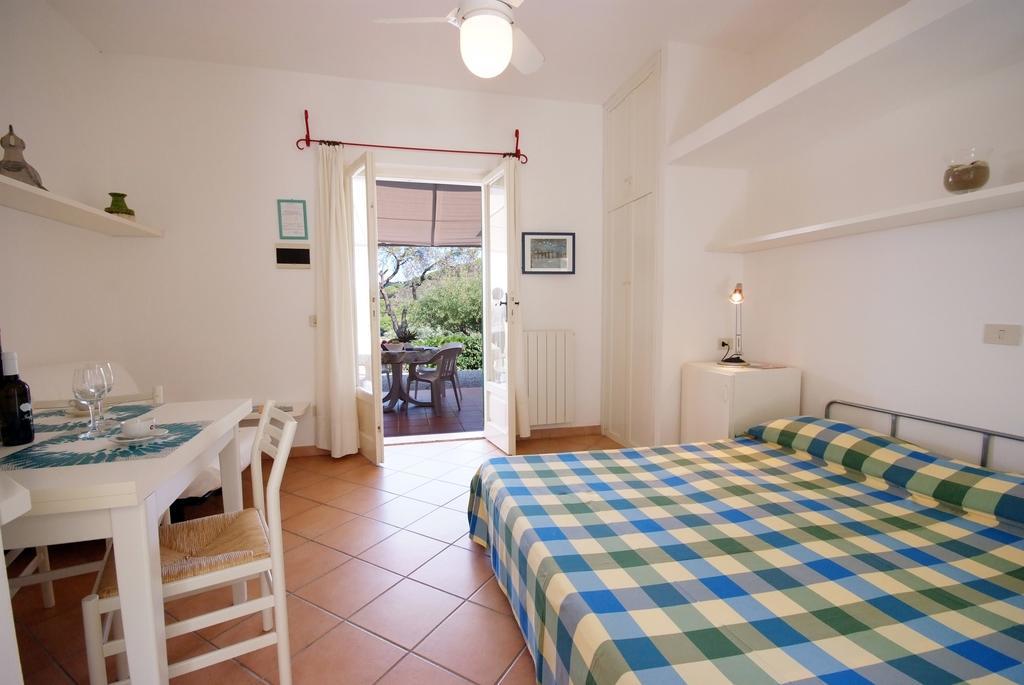 Apartamento Casa Vacanze Dino Capoliveri  Exterior foto