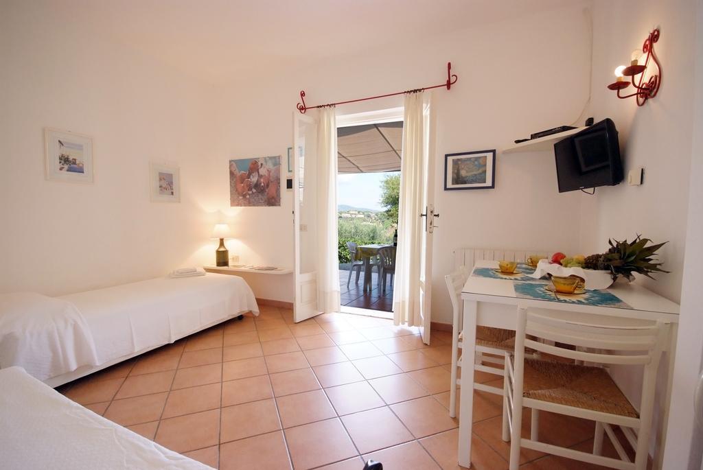 Apartamento Casa Vacanze Dino Capoliveri  Exterior foto