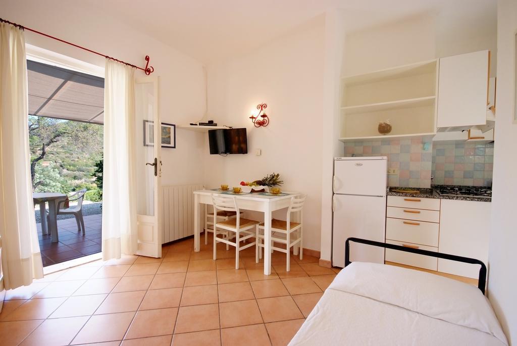 Apartamento Casa Vacanze Dino Capoliveri  Exterior foto